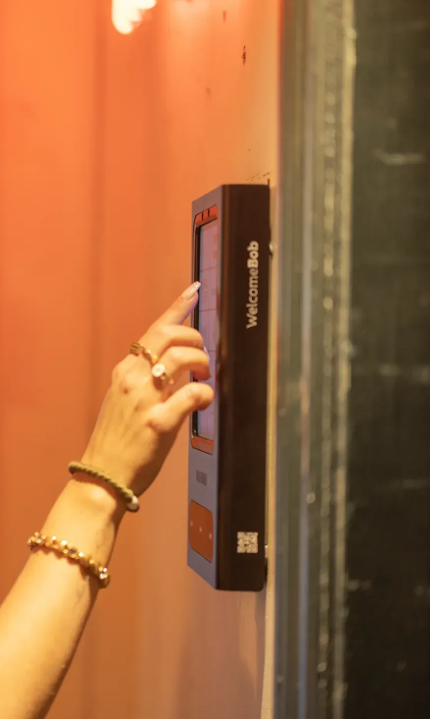 Installed door intercom at Sortedamdosseringen 5
